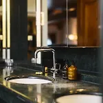 Hotel Widder - Zurichs Luxury Hideaway