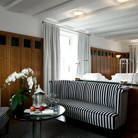 Widder - Zurichs Luxury Hideaway ציריך