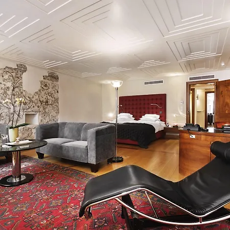 Widder - Zurichs Luxury Hideaway ציריך