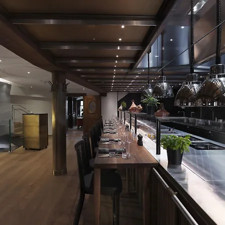 מלון Widder - Zurichs Luxury Hideaway