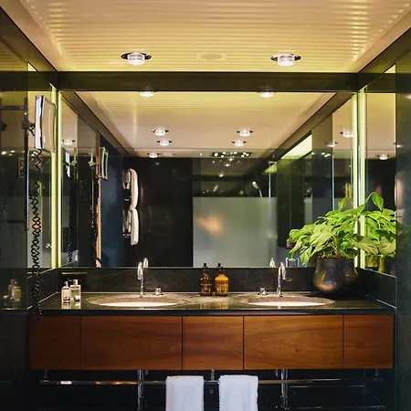 מלון Widder - Zurichs Luxury Hideaway ציריך