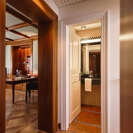 Widder - Zurichs Luxury Hideaway מלון ציריך