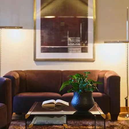 מלון Widder - Zurichs Luxury Hideaway