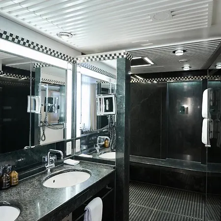Szálloda Widder - Zurichs Luxury Hideaway Zürich