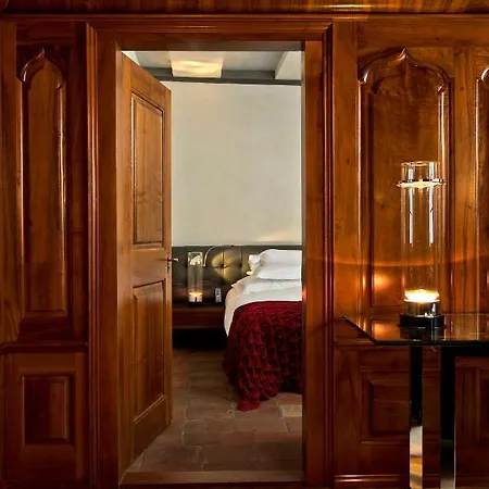 Widder - Zurichs Luxury Hideaway Szálloda 5*